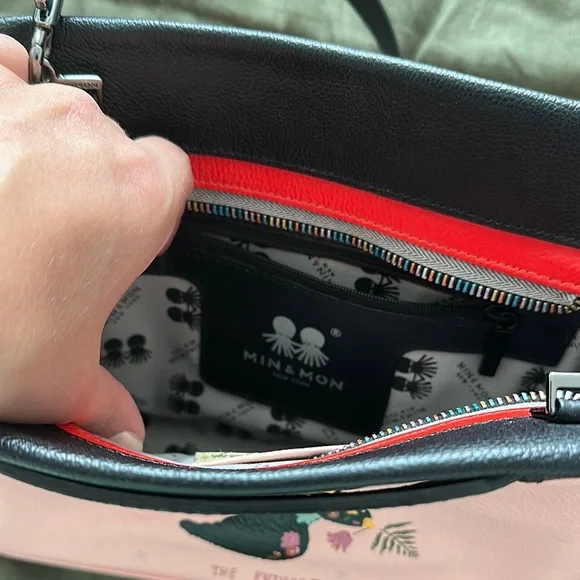 Min & Mon Purse - Picture 2 of 3